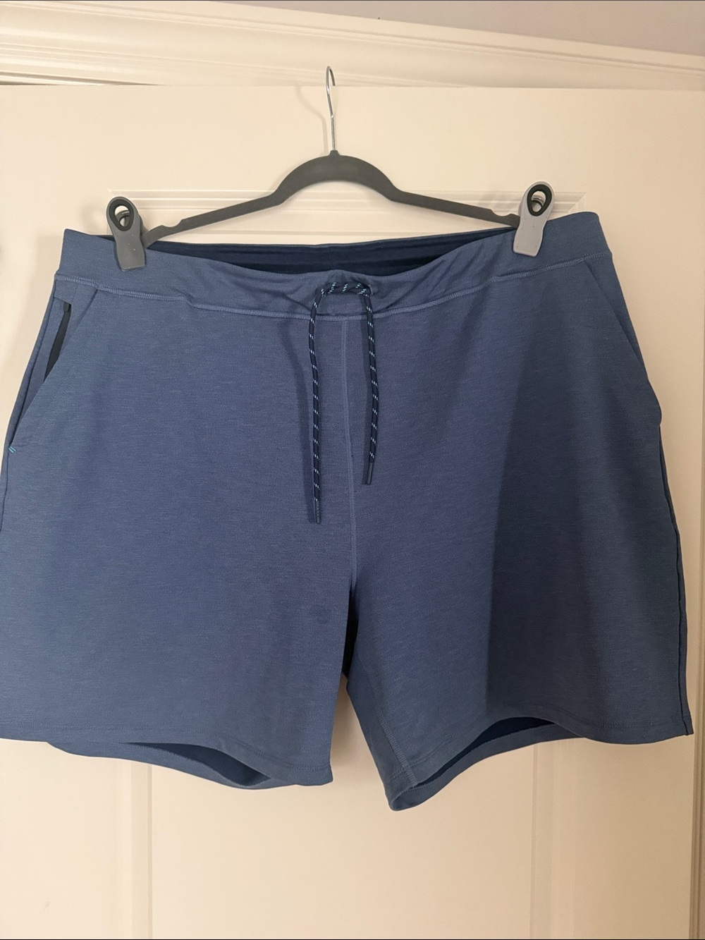 Vineyard Vines Men's Navy Slate Blue Drawstring Athletic Shorts